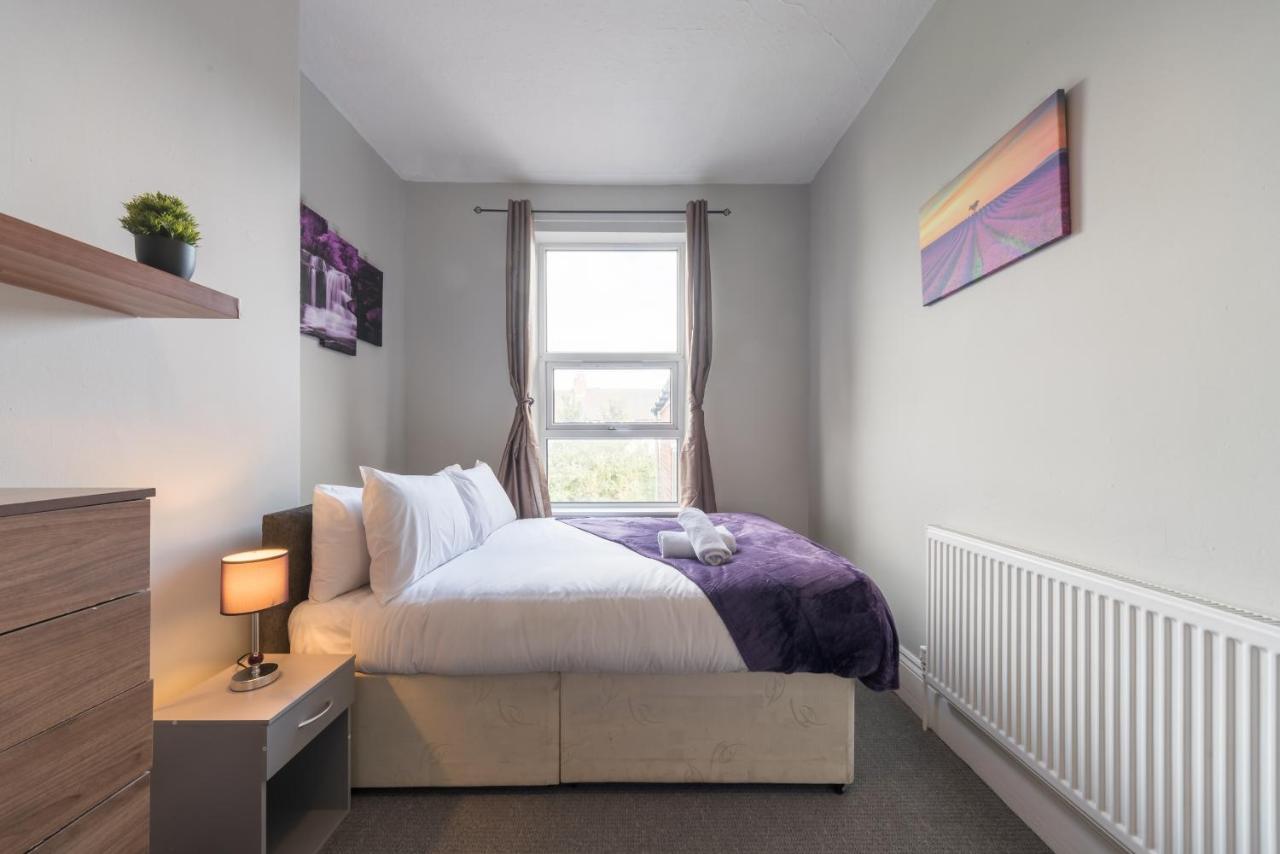 3 Bedroom Saks - 2 Living Area House In Newland Ave Hull Kingston upon Hull Exterior foto